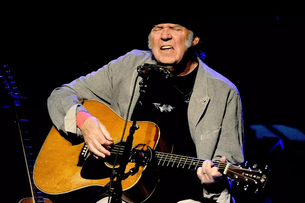 Neil Young Shares Stinging Anti-Trump Song, ‘Big Crime’