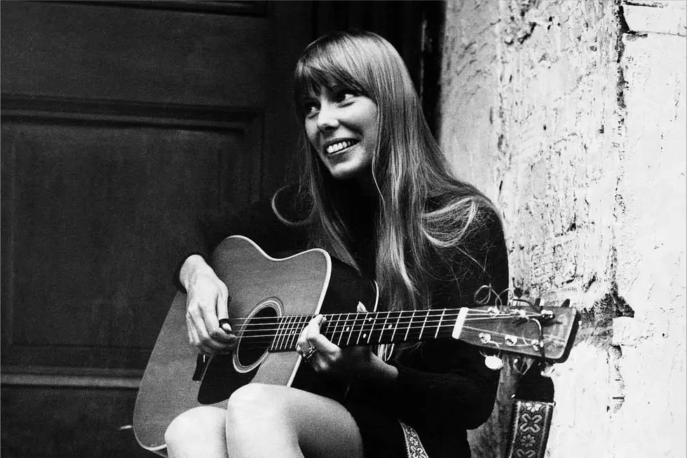Joni Mitchell Follows Neil Young Back to Spotify