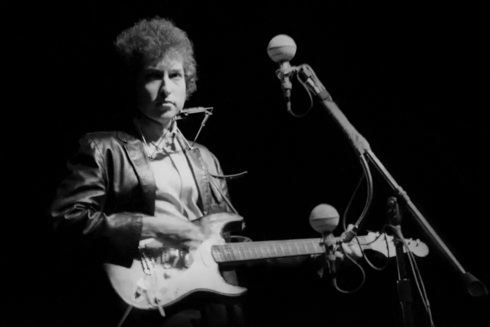 60 Years Ago: Bob Dylan Continues to Divide Fans After Newport