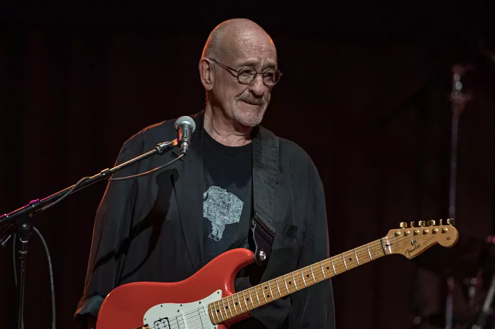 Dave Mason ‘Hospitalized Due to a Serious Infection’