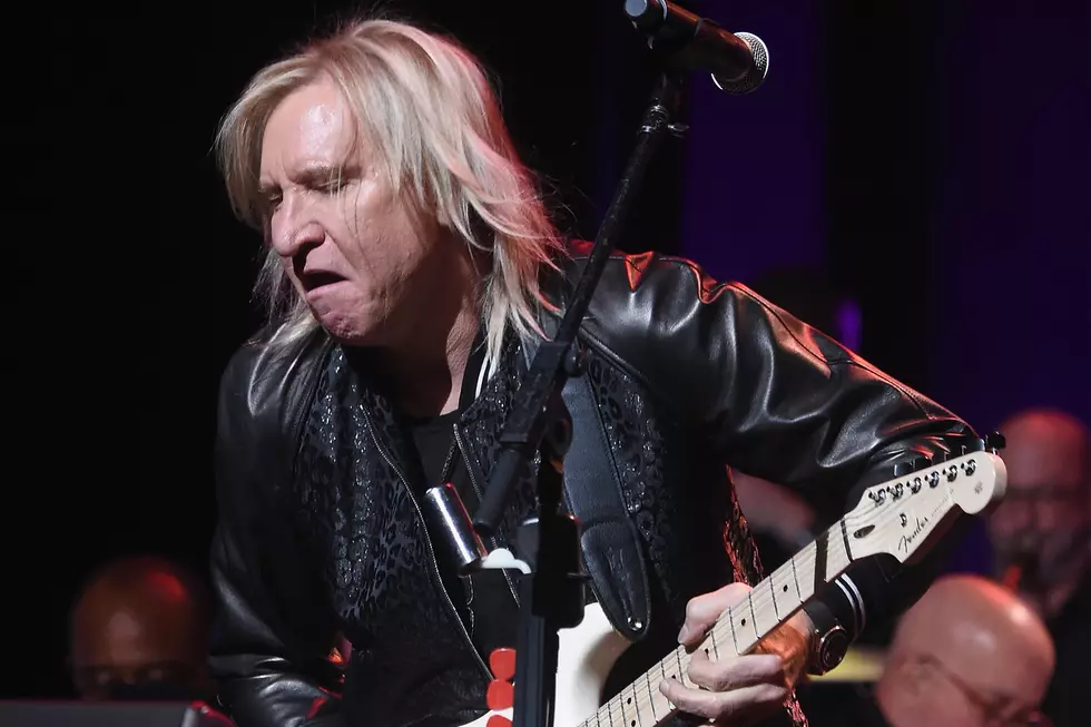 Watch Eagles Perform Without Joe Walsh for the First Time Since 1975
