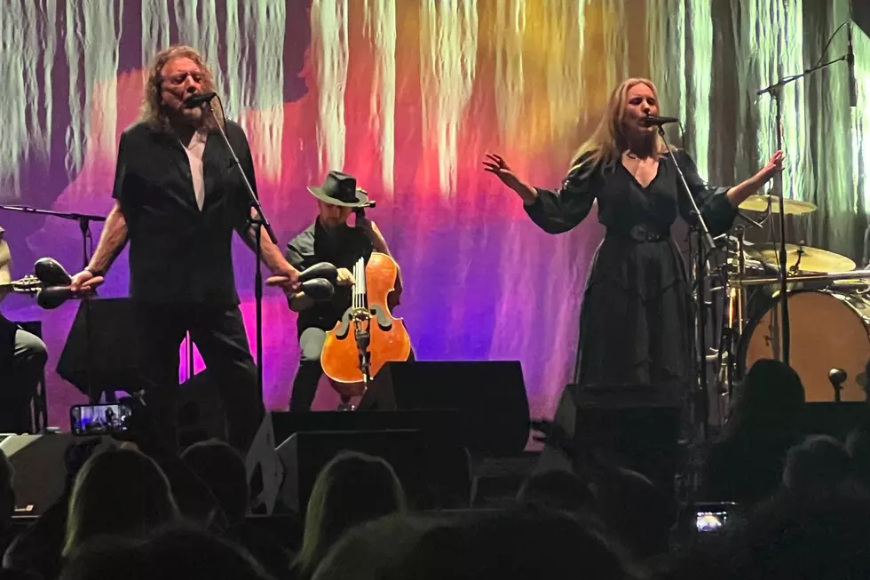 Robert Plant and Saving Grace Shine at First US Show: Set List, Video