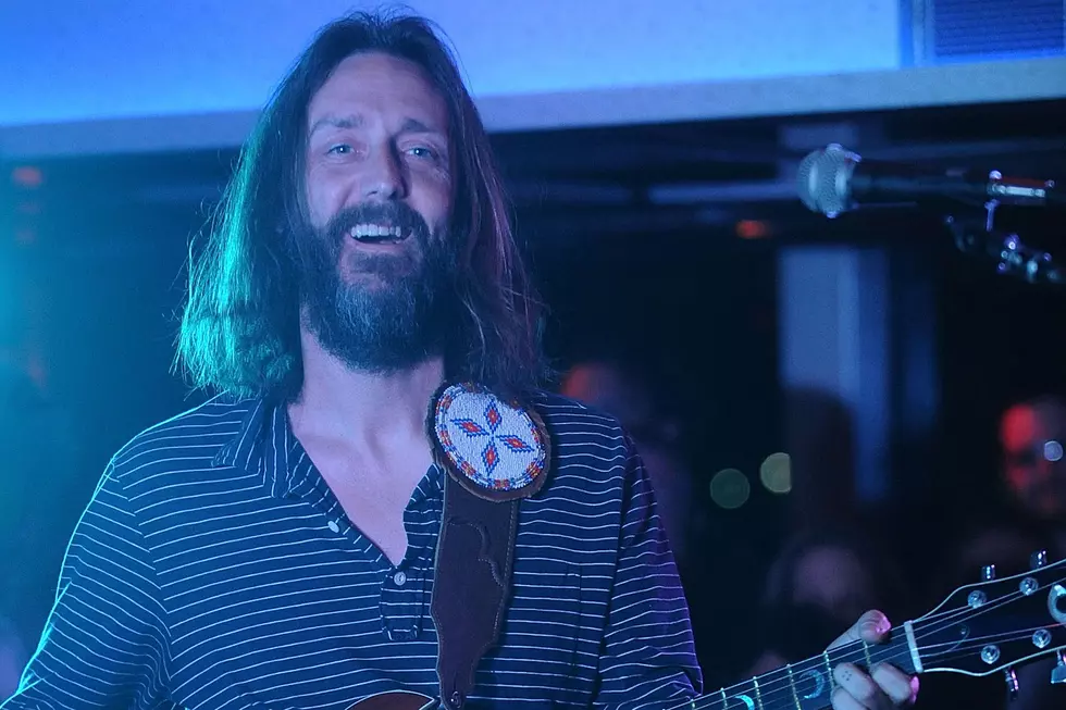 Chris Robinson Eyes Return to Solo Work After Short Break