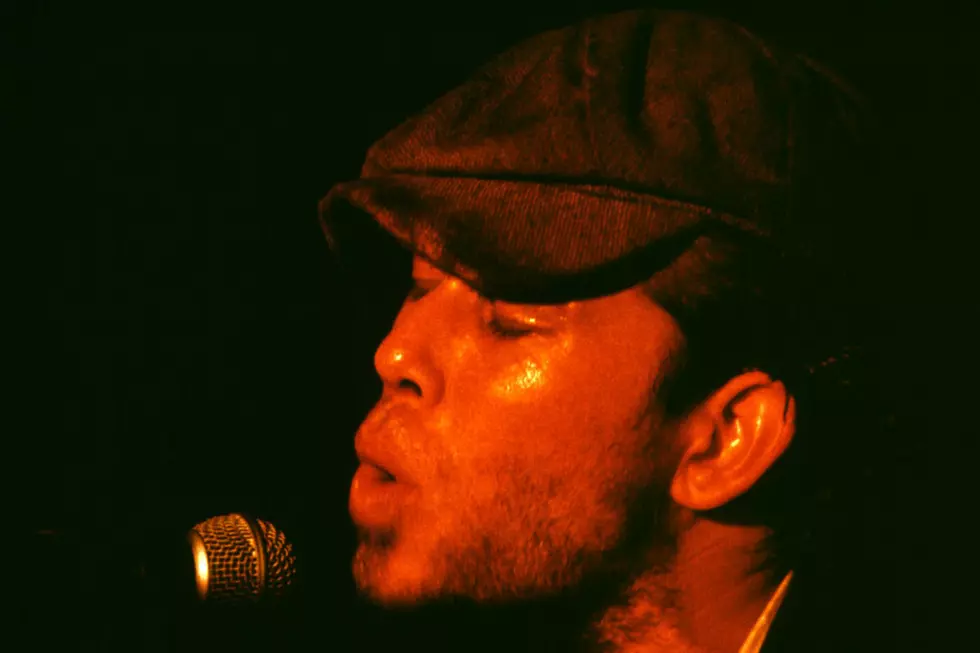 How Tom Waits Made 'Rain Dogs' Into a Boozy, Ghostly Masterpiece